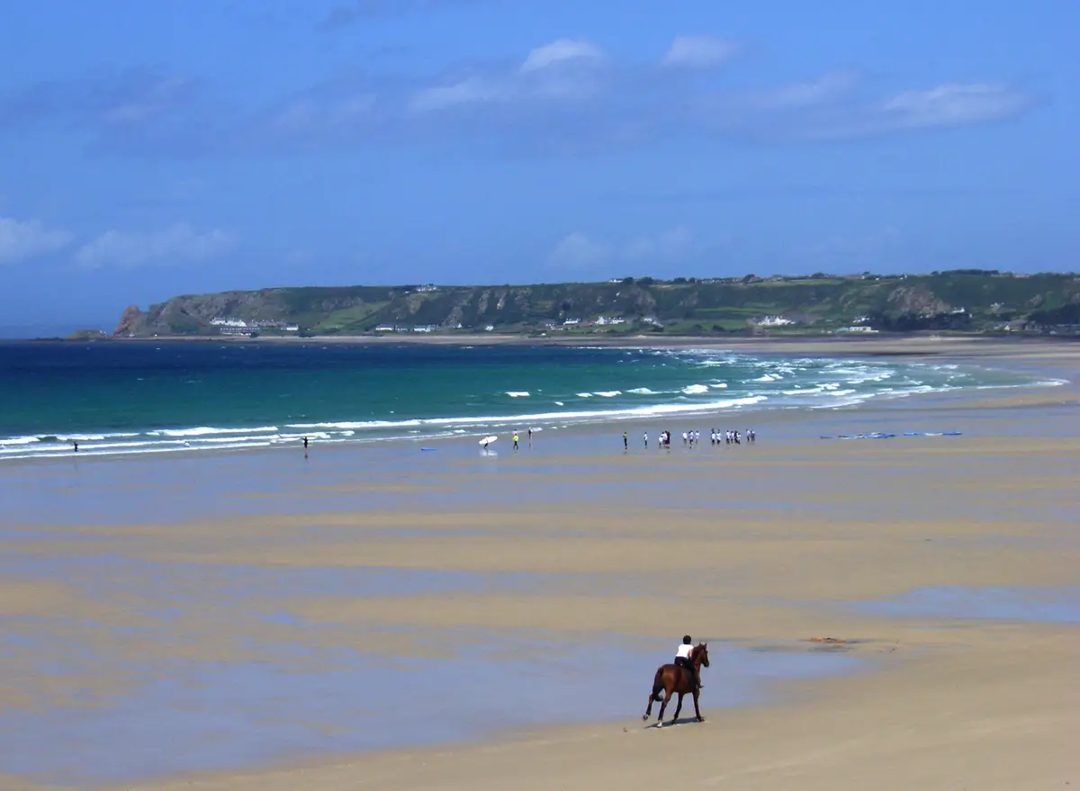 St Ouen's Bay på Jerseys västkust